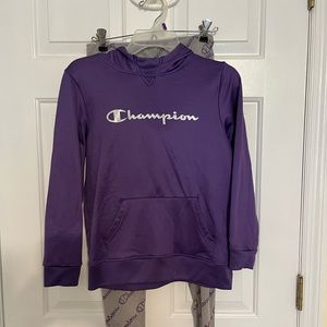 Champion branded warmup outfit